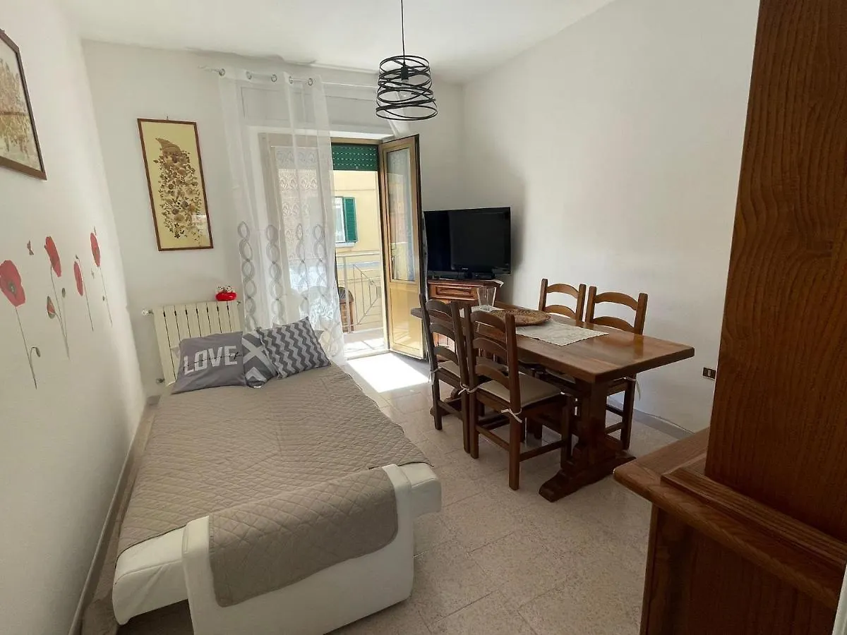 Casa Vicina Al Mare Ed Al Centro A Piombino L&L Apartment 0*,  Italy