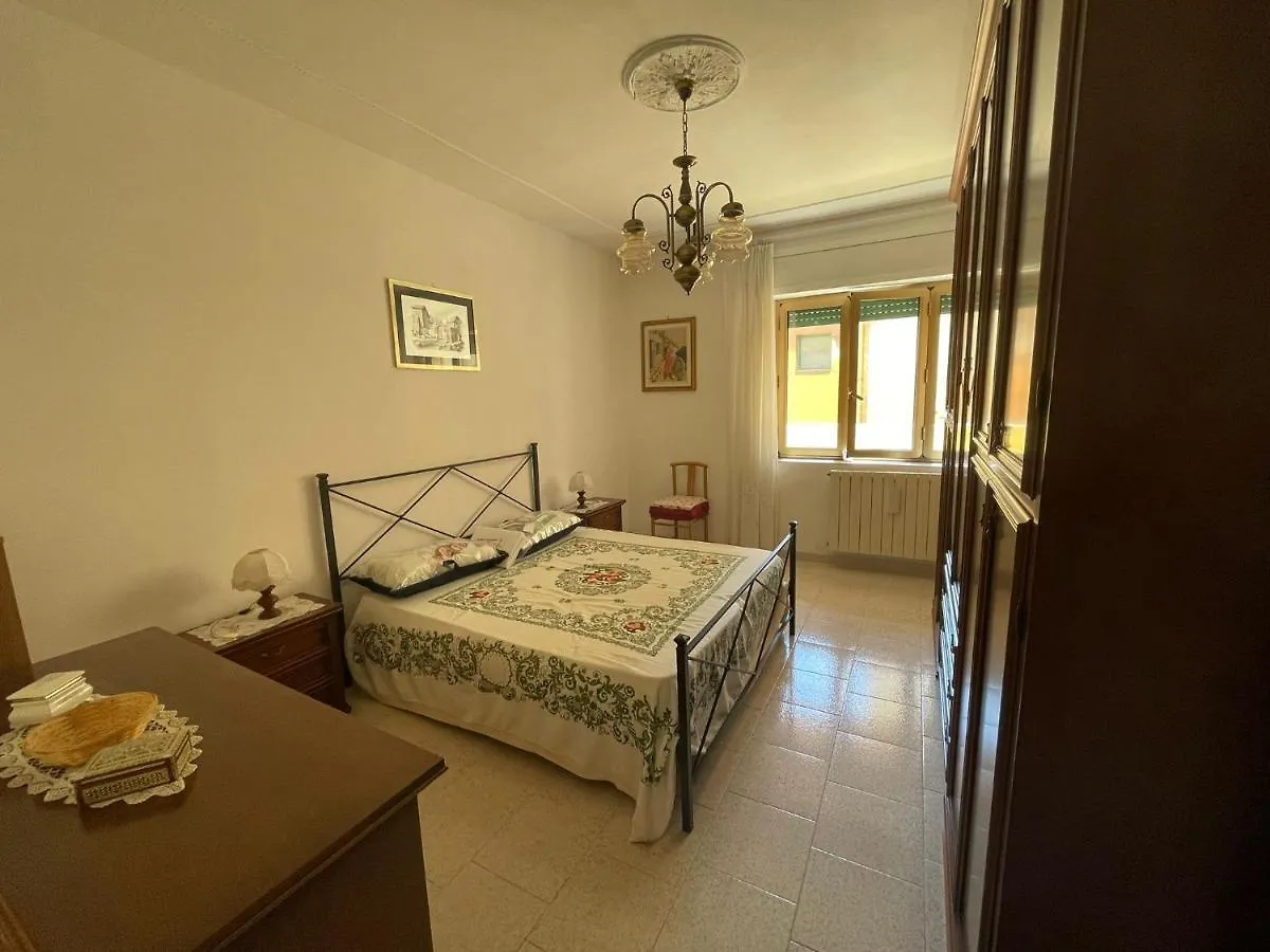 Casa Vicina Al Mare Ed Al Centro A Piombino L&L Apartment